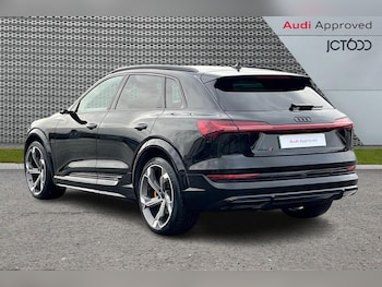 Used Audi e-tron 2022 for sale - 77533339: Photo