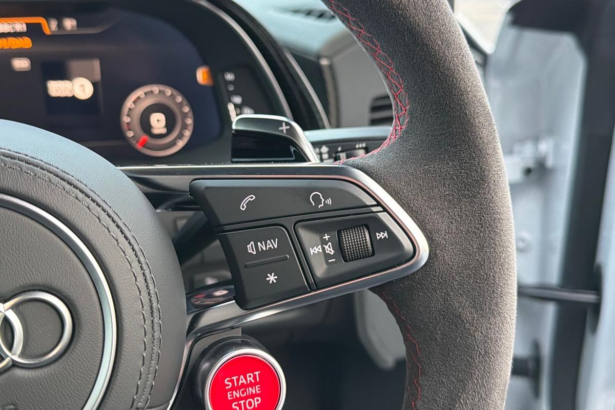 Used Audi R8 2023 for sale - 76675663: Photo 17