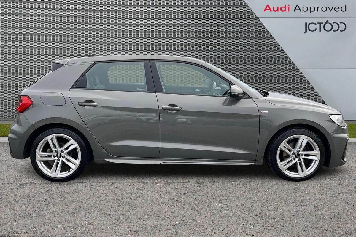 Used Audi A1 2023 for sale - 76676852: Photo 4