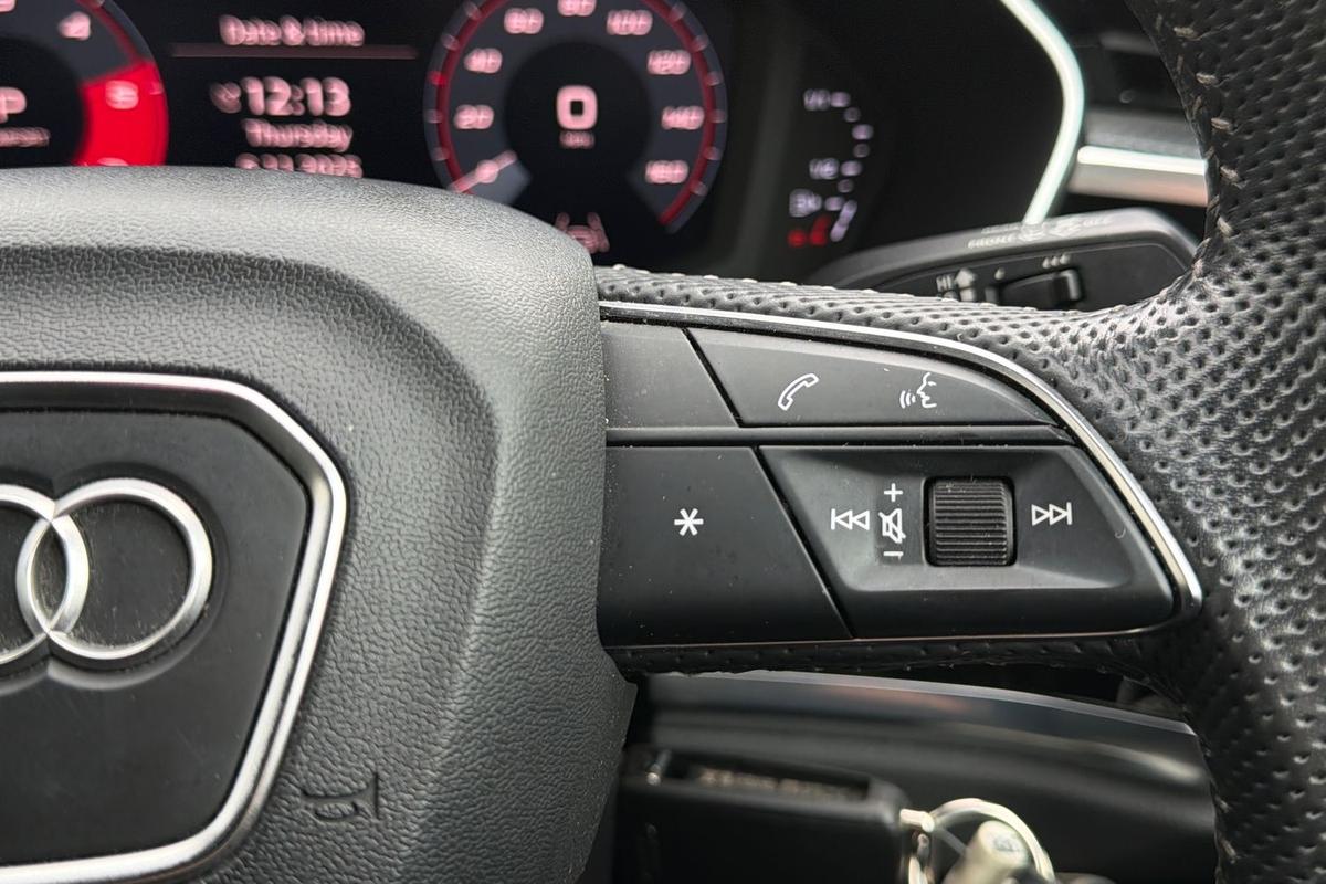 Used Audi Q3 2019 for sale - 76673839: Photo 17