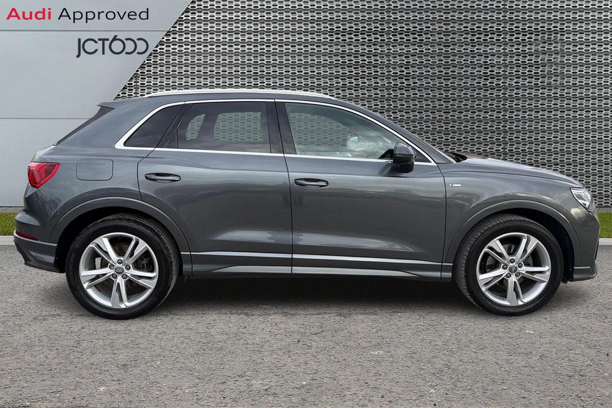 Used Audi Q3 2019 for sale - 76673839: Photo 4