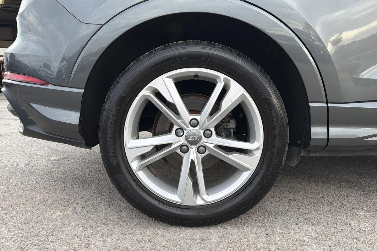 Used Audi Q3 2019 for sale - 76673839: Photo 5