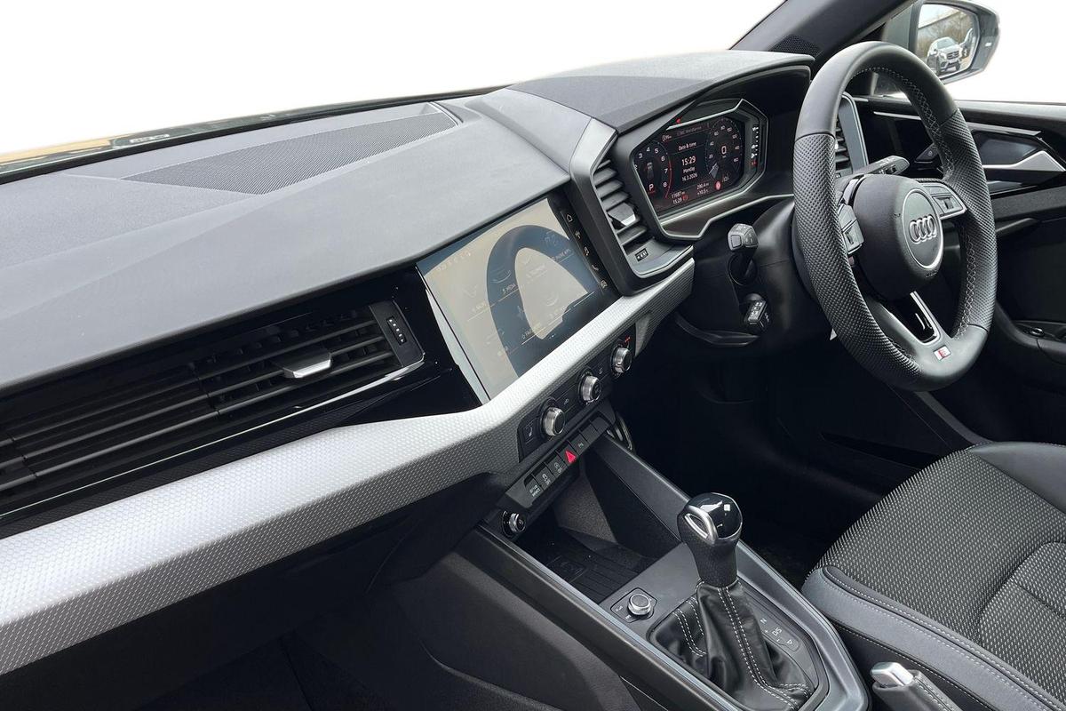 Used Audi A1 2024 for sale - 77916026: Photo 2