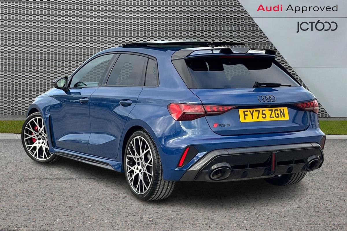 Used Audi RS3 2025 for sale - 77533142: Photo 3