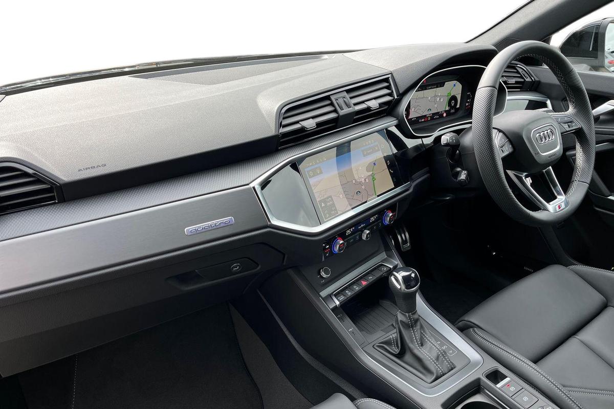 Used Audi Q3 2026 for sale - 78190260: Photo 2