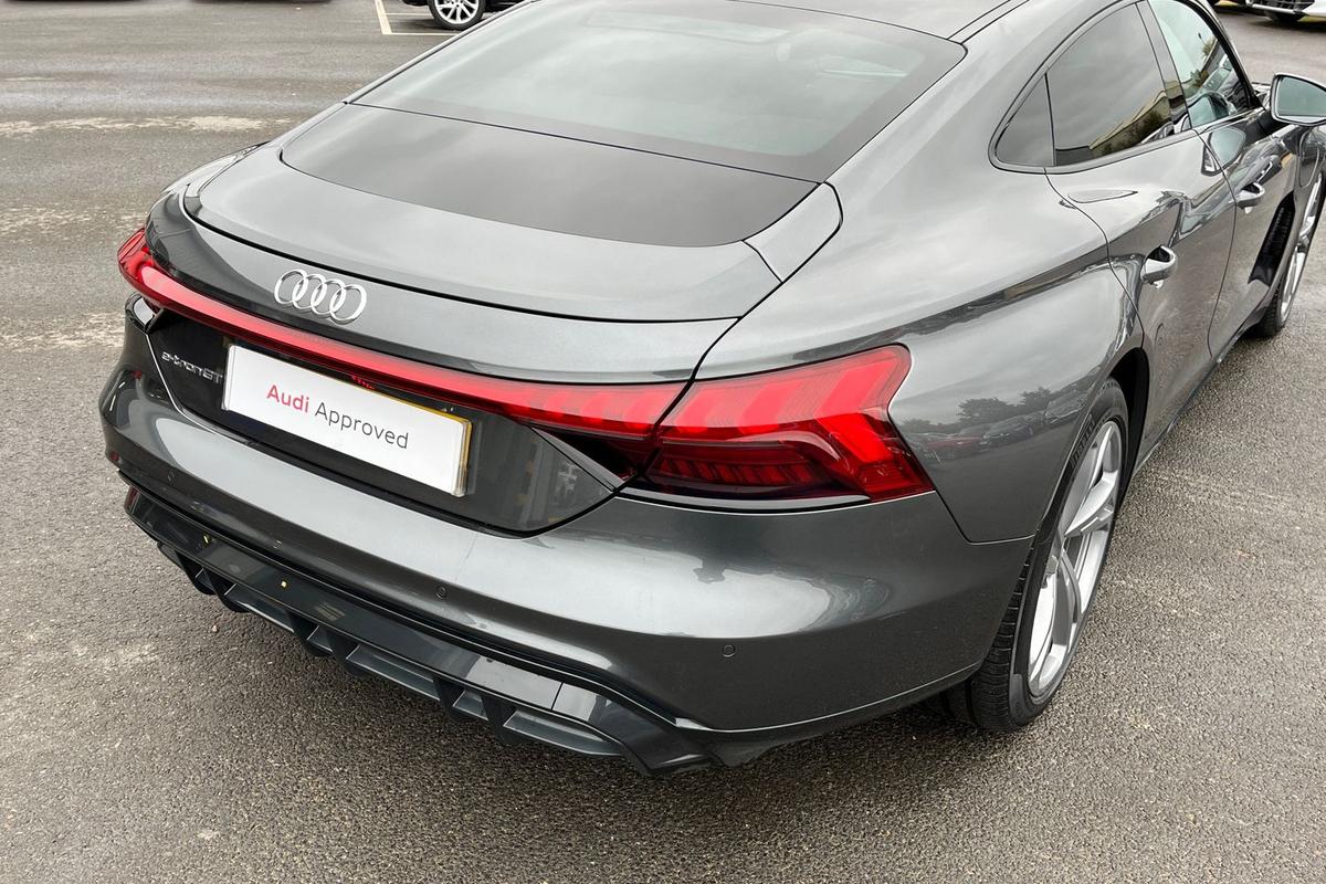 Used Audi e-tron GT 2022 for sale - 77533323: Photo 18