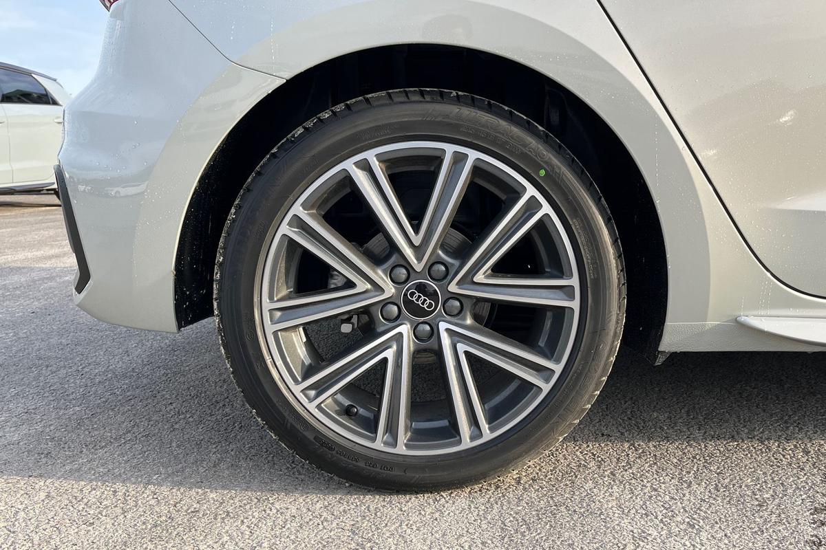 Used Audi A1 2025 for sale - 76679456: Photo 5