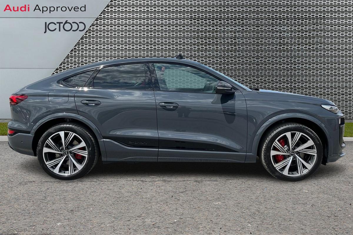 Used Audi Q6 e-tron 2025 for sale - 76678168: Photo 4