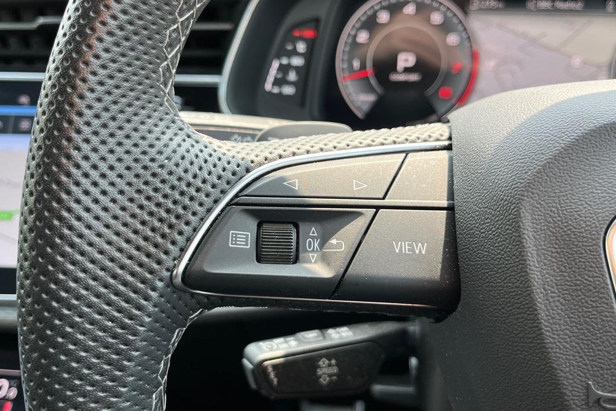 Used Audi Q8 2024 for sale - 76678846: Photo 16