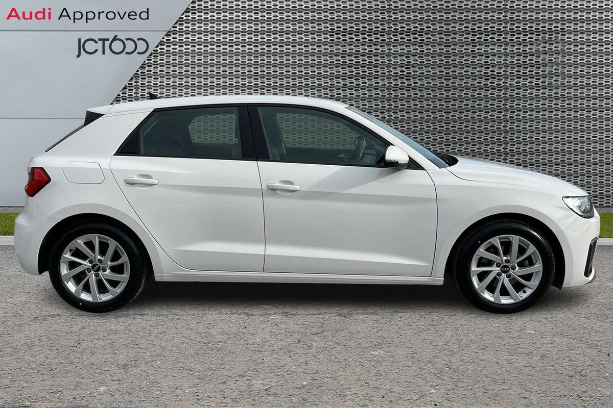 Used Audi A1 2022 for sale - 76674696: Photo 4
