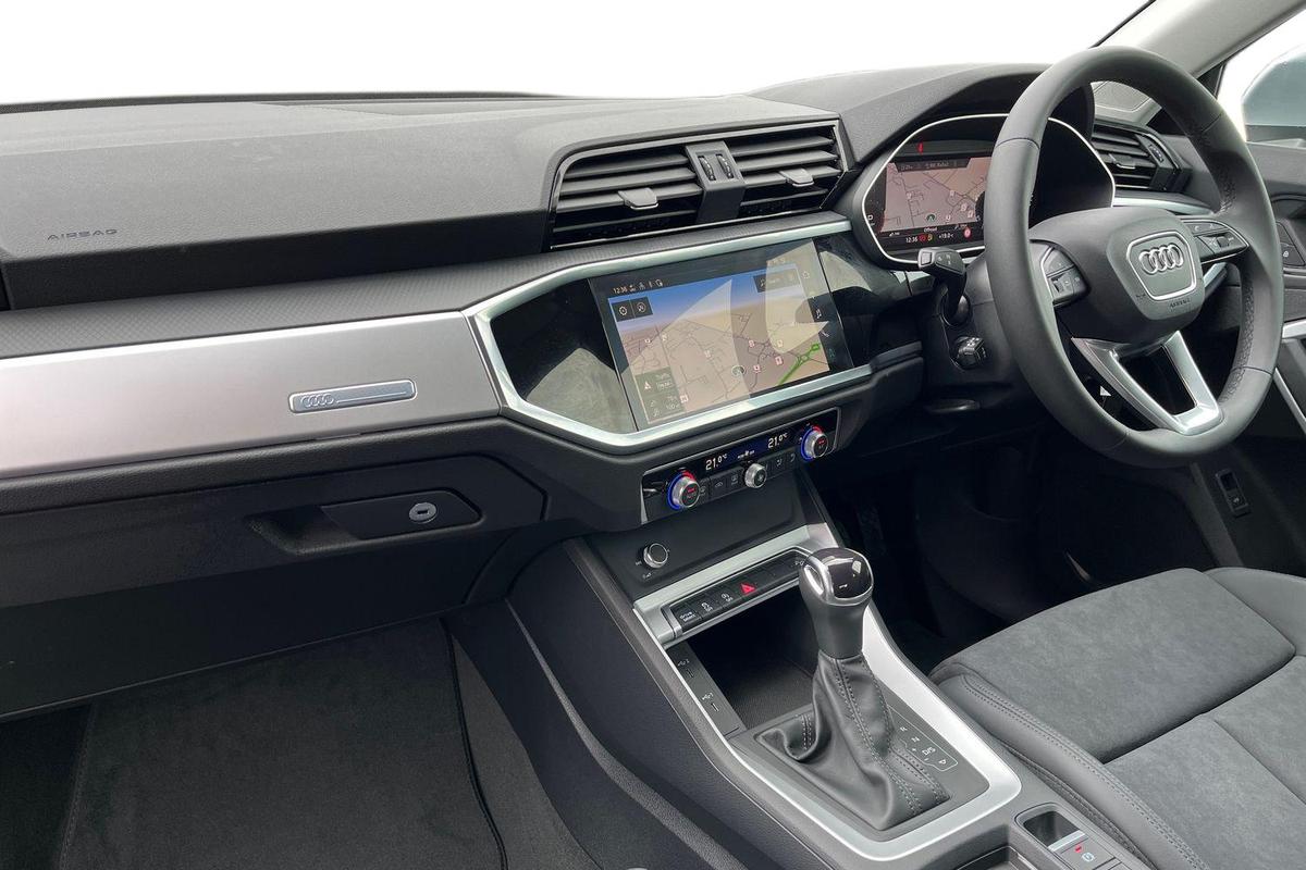 Used Audi Q3 2025 for sale - 76679501: Photo 2