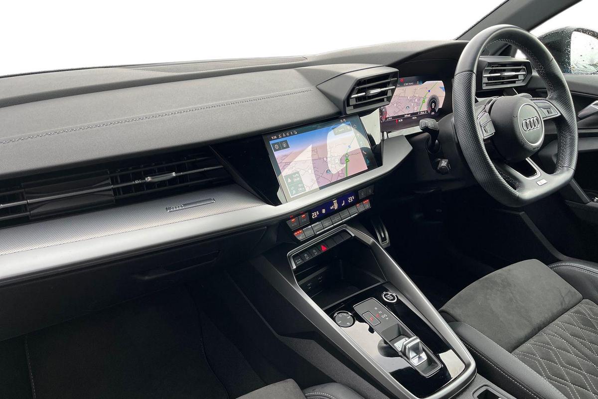 Used Audi A3 2021 for sale - 76674511: Photo 2