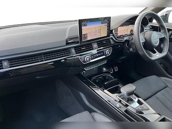 Used Audi A4 2023 for sale - 76675874: Photo