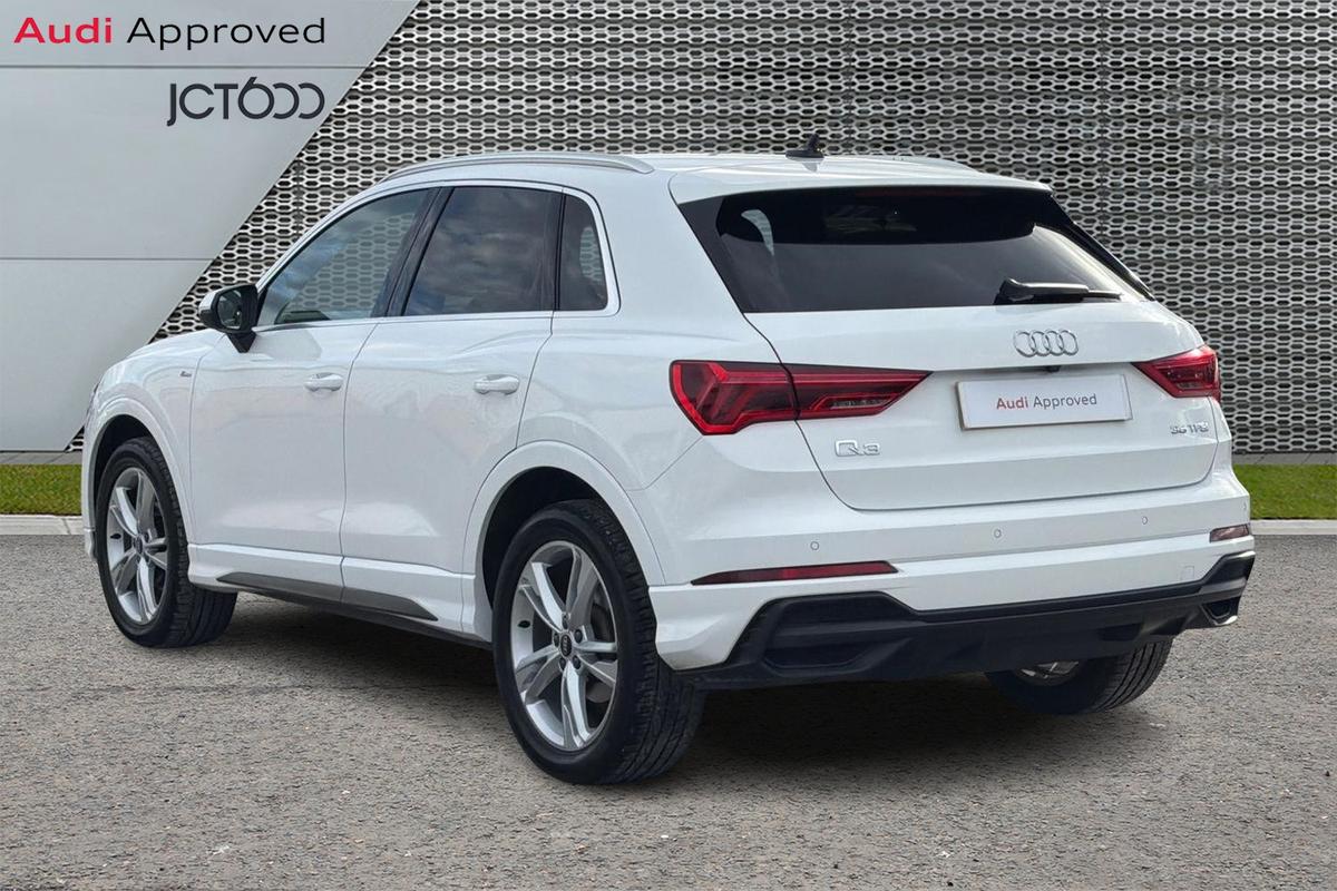 Used Audi Q3 2021 for sale - 76674145: Photo 3