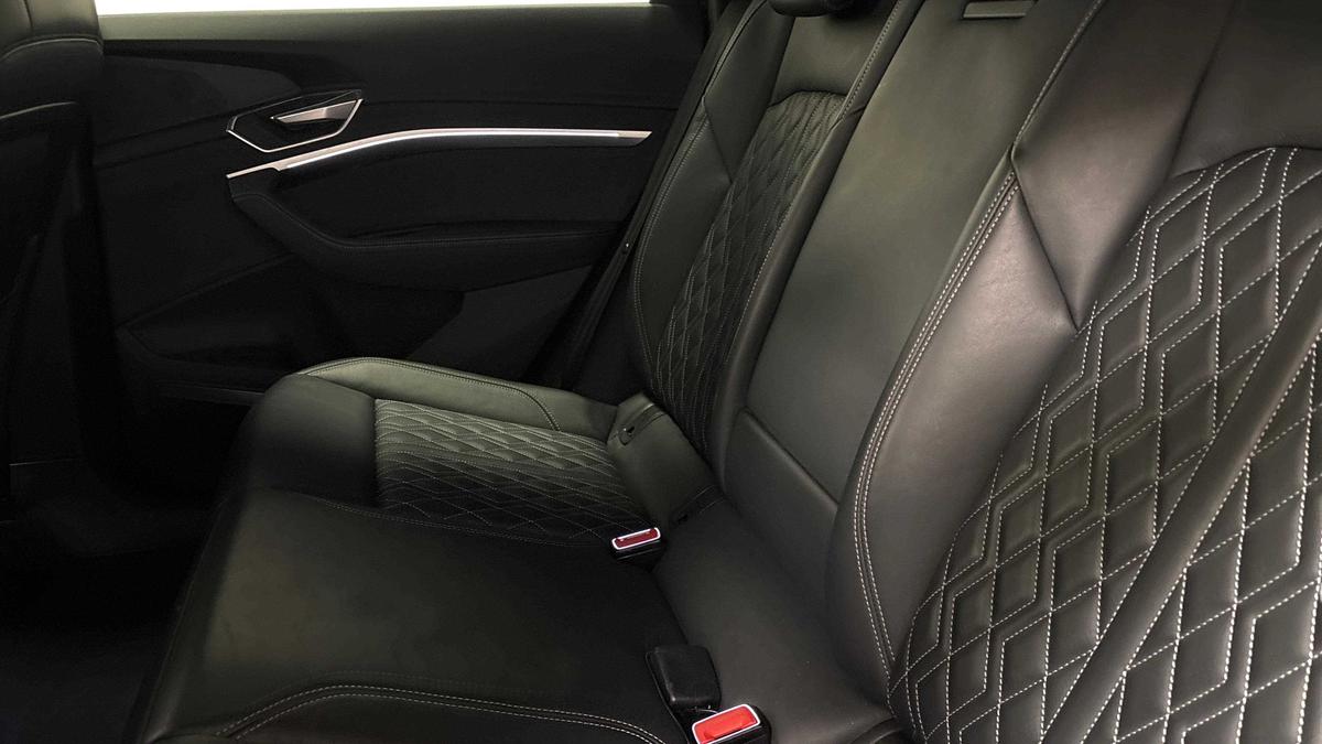 Used Audi e-tron 2022 for sale - 78169185: Photo 7