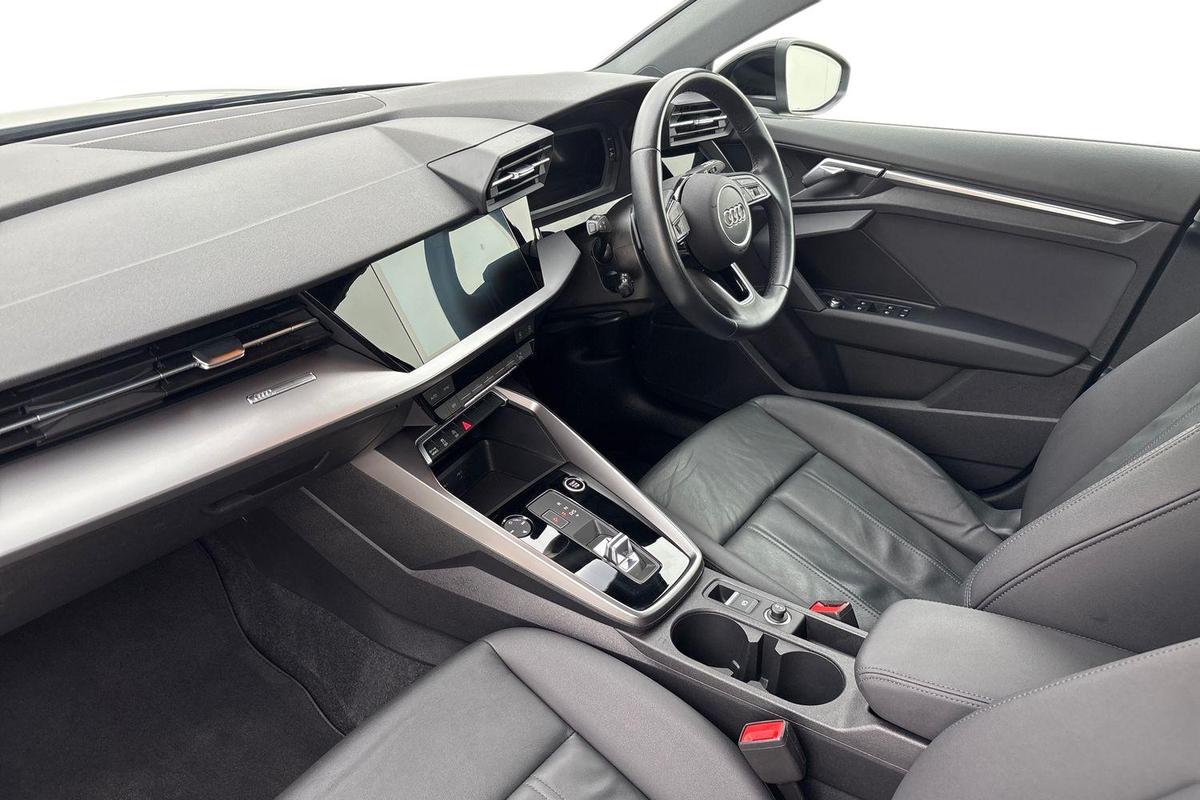 Used Audi A3 2023 for sale - 77104663: Photo 2