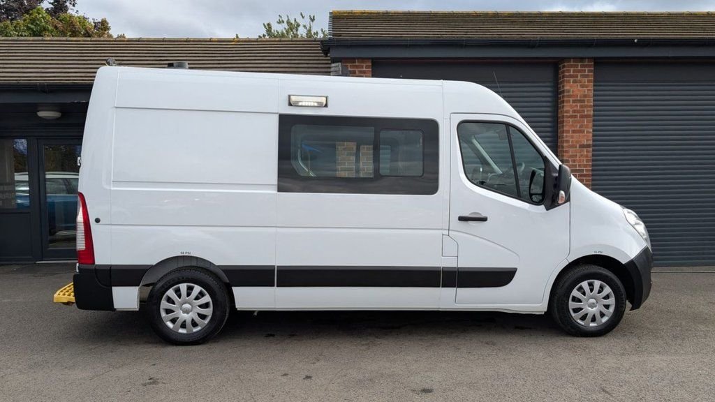 Used Vauxhall Movano 2018 for sale - 76356987: Photo 3