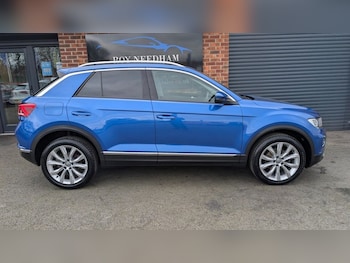 Used Volkswagen T-Roc 2018 for sale - 78002628: Photo