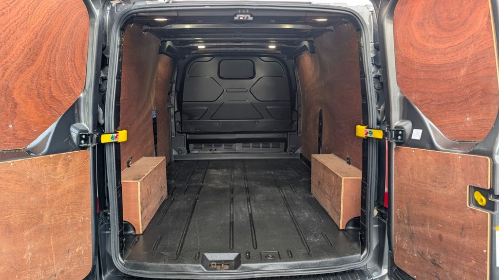 Used Ford Transit Custom 2021 for sale - 76368128: Photo 8