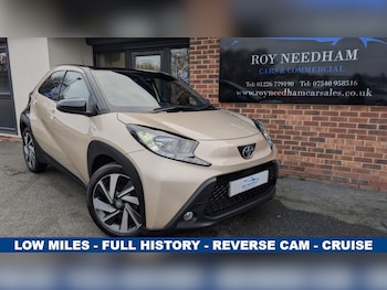 2022 (72) - 1.0 VVT-i Edge 5dr Auto