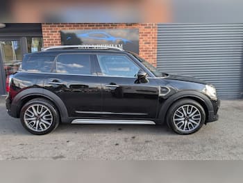Used MINI Countryman 2017 for sale - 79632573: Photo