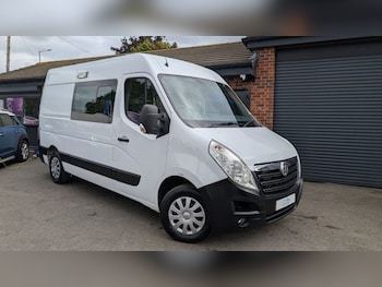 Vauxhall - Movano