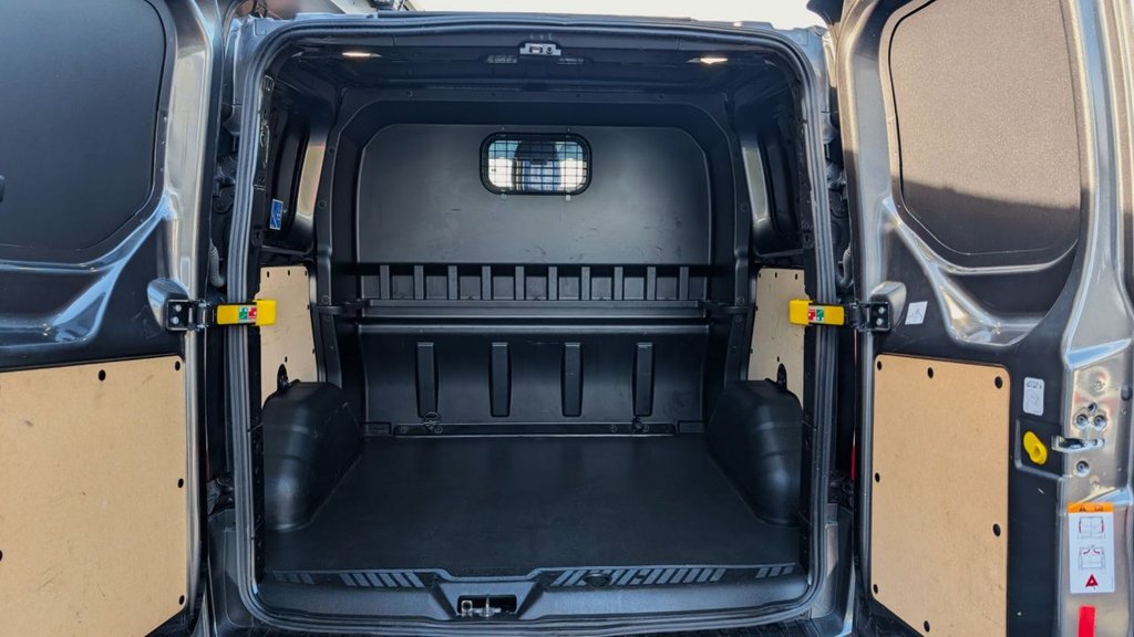 Used Ford Transit Custom 2022 for sale - 76106101: Photo 15
