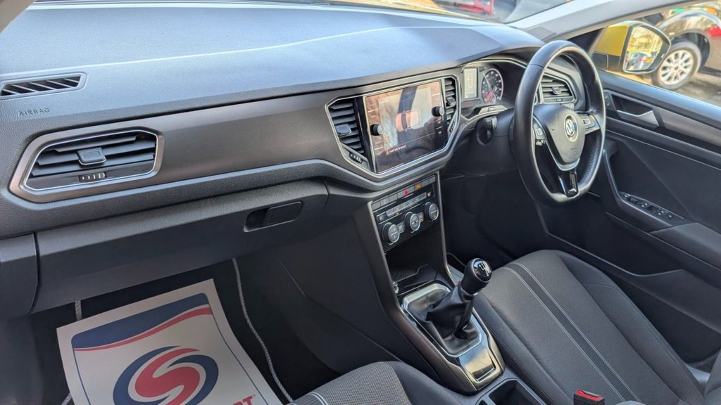 Used Volkswagen T-Roc 2018 for sale - 77594370: Photo 9