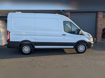 Used Ford Transit 2018 for sale - 77967000: Photo