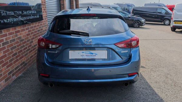 Used Mazda Mazda3 2018 for sale - 75585561: Photo 11
