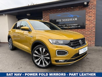 Used Volkswagen T-Roc 2019 for sale - 76304129: Photo