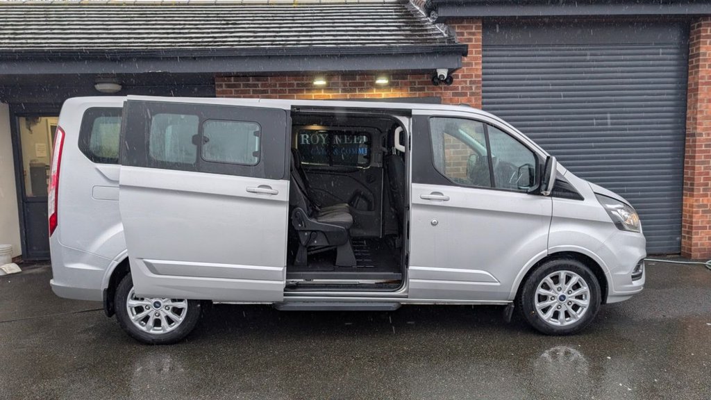 Used Ford Tourneo Custom 2022 for sale - 77437146: Photo 5