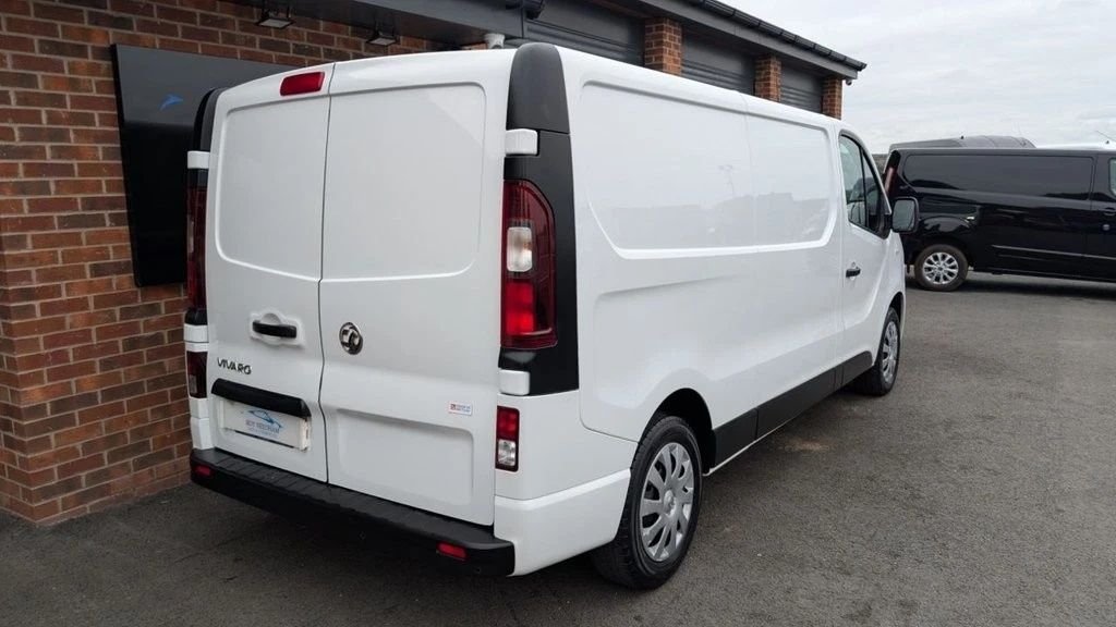 Used Vauxhall Vivaro 2019 for sale - 76210767: Photo 8
