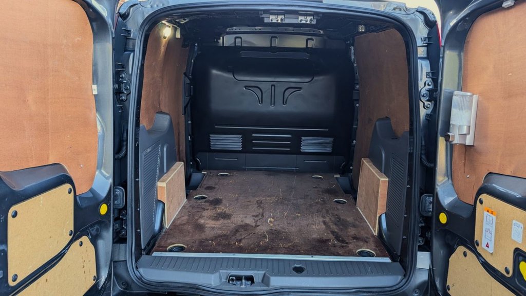 Used Ford Transit Connect 2020 for sale - 76642532: Photo 13