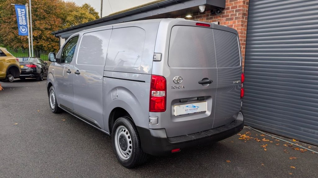 Used Toyota ProAce 2021 for sale - 76303629: Photo 16