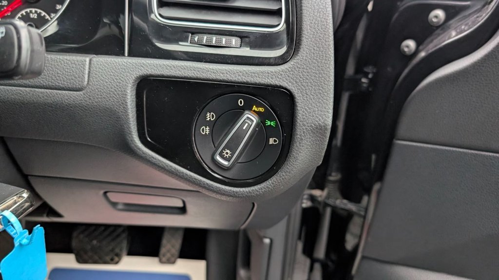 Used Volkswagen Golf 2020 for sale - 77302603: Photo 23