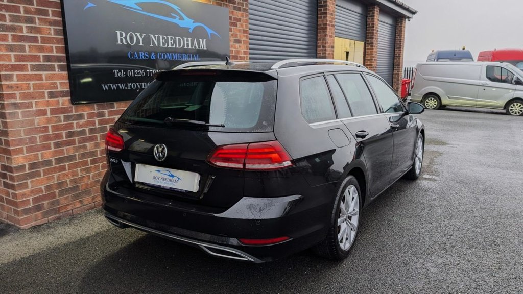 Used Volkswagen Golf 2020 for sale - 77302603: Photo 9