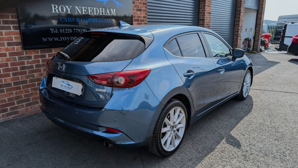 Used Mazda Mazda3 2018 for sale - 76617248: Photo 10