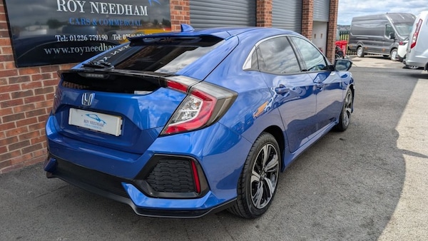 Used Honda Civic 2019 for sale - 75642204: Photo 11