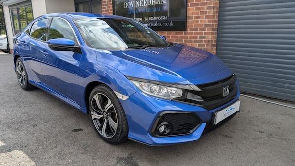 Used Honda Civic 2019 for sale - 75642204: Photo 19