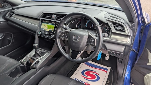 Used Honda Civic 2019 for sale - 75642204: Photo 5