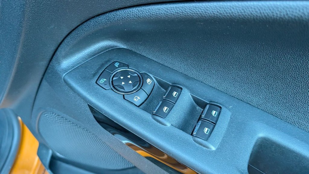 Used Ford Ecosport 2018 for sale - 76768738: Photo 24