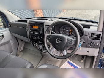 Used Mercedes-Benz Sprinter 2017 for sale - 75799625: Photo