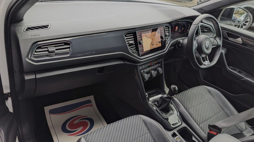 Used Volkswagen T-Roc 2018 for sale - 77821333: Photo 9