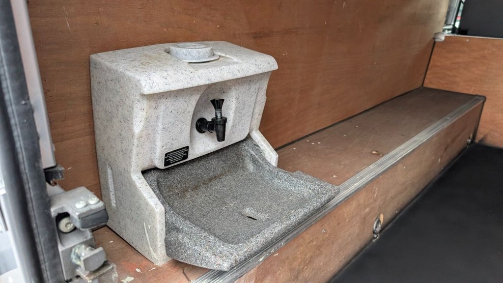 Used Land Rover Defender 2013 for sale - 76279831: Photo 18