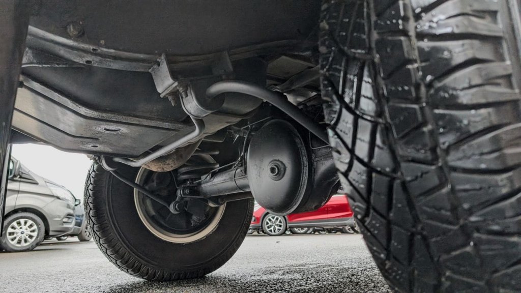 Used Land Rover Defender 2013 for sale - 76279831: Photo 22