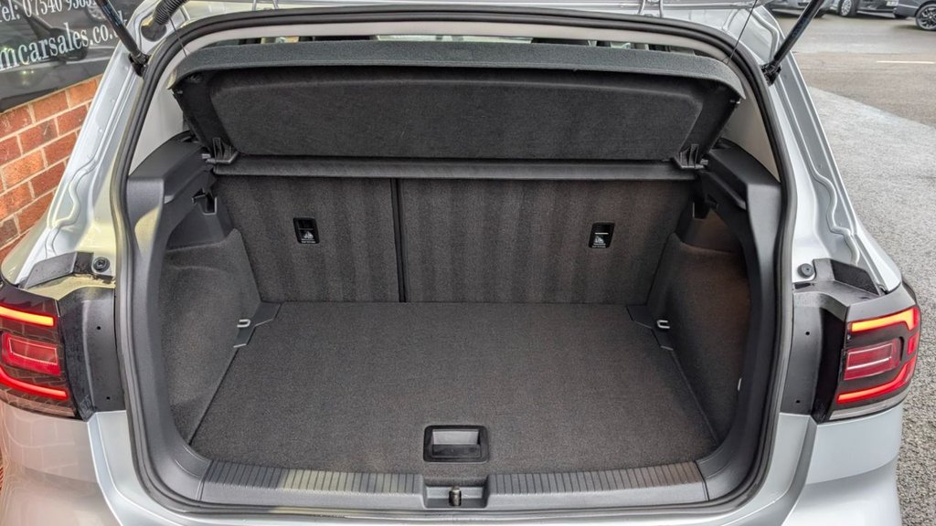 Used Volkswagen T-Cross 2020 for sale - 77212496: Photo 15