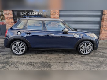 Used MINI Hatch 2017 for sale - 76323483: Photo