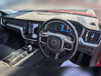 Used Volvo V60 2023 for sale - 79009556: Photo