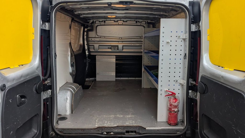 Used Vauxhall Vivaro 2017 for sale - 76454481: Photo 14
